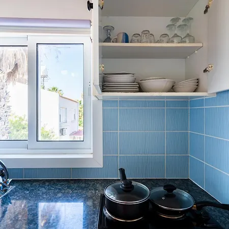 Lazuli Stylish 1-br W Pool & Balcony In Larnaca Apartamento Oroklini